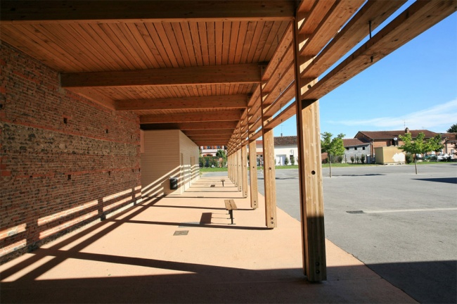 Rhabilitation et extension du groupe scolaire avec CLSH et restauration  Bruguires (31)