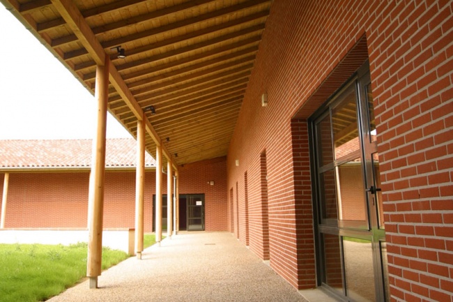 Construction d'un groupe scolaire avec restauration  Montech (82)