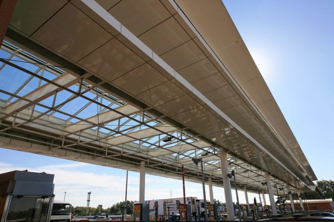 Extension de l'auvent de la gare de page de Toulouse Nord (31)