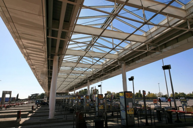 Extension de l'auvent de la gare de page de Toulouse Nord (31)