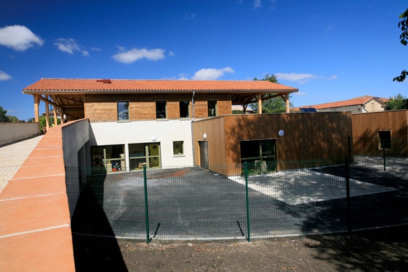Construction d'une crche 25 enfants avec RAM et ludothque  Sainte-Foy-de-Peyrolires (31)