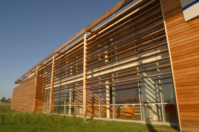 Construction d'un collge 700 HQE avec restauration et terrains de sport  Aussonne (31)